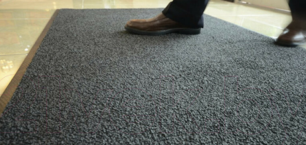 Цены на влаговпитывающие коврики Floor Mat 40 х 60 см снижены. Звоните!